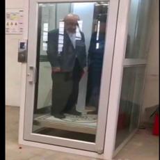 家用電梯（安全光幕、防壓觸板）